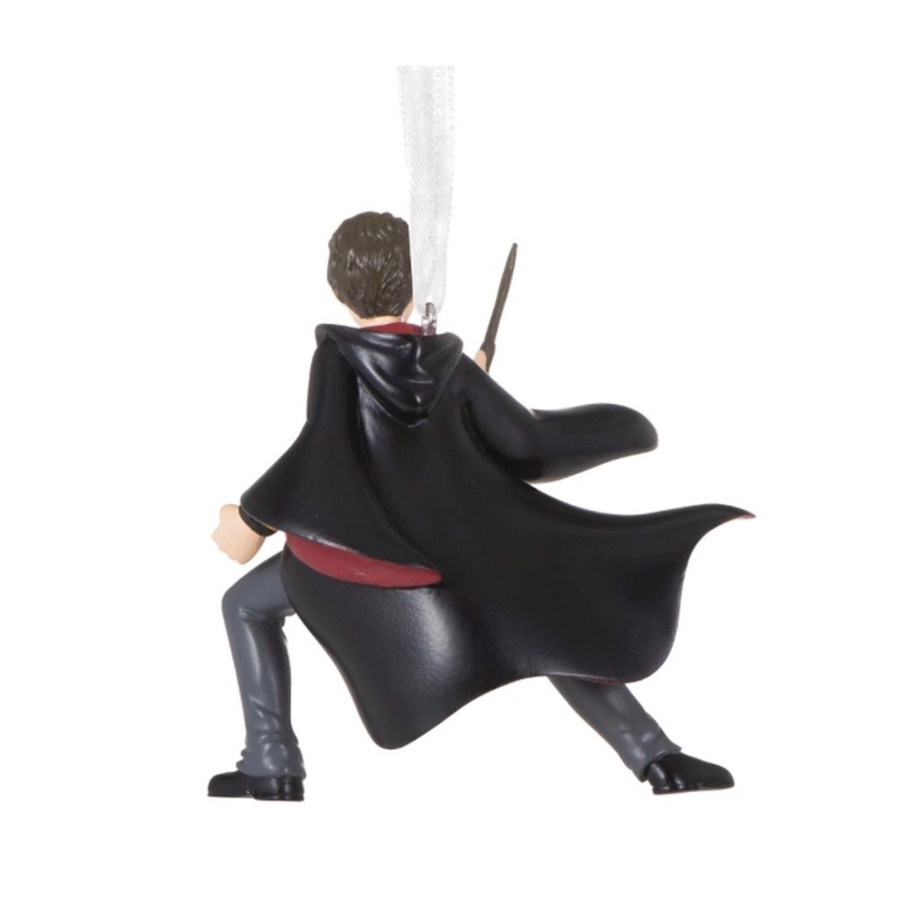 Hallmark Harry Potter “Harry Potter with Wand” Christmas Ornament (NWT) - Picture 2 of 10